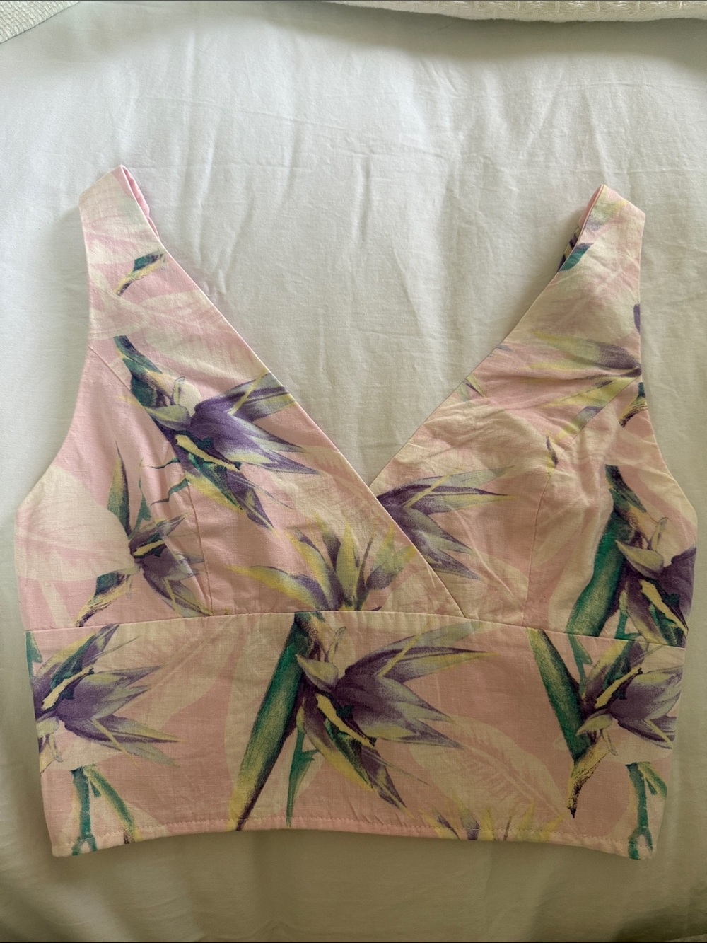 Floral Linen V-Neck Crop Top
